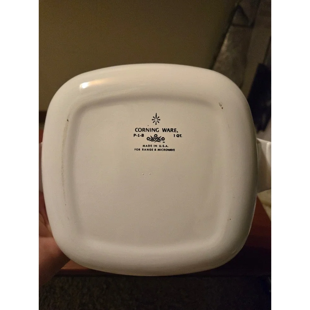 Vintage Corning Ware Blue Cornflower‎ 1 Qt Casserole Dish P-1-B Made in USA
